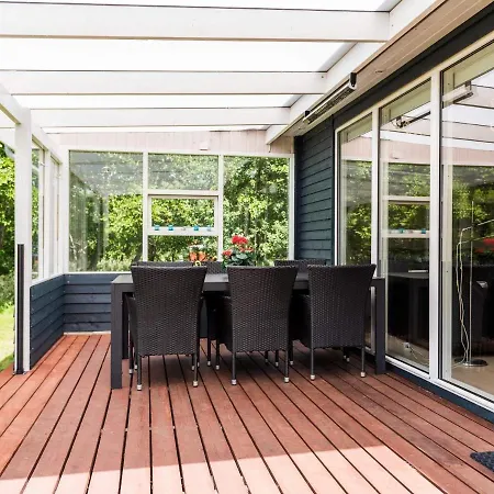 Tranquil Oasis In Rindby *