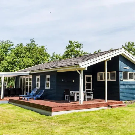 Tranquil Oasis In Rindby *