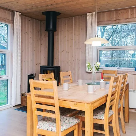 Tranquil Oasis In Rindby Feriehus